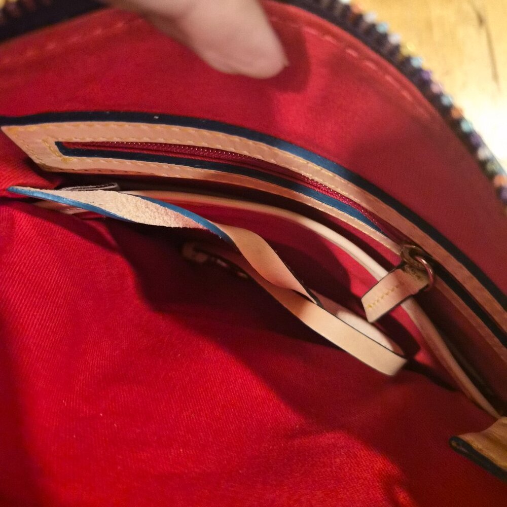 Dooney & Bourke Walt Disney World MICKEY SKETCH PURPLE Letter Carrier Crossbody - Picture 3 of 6